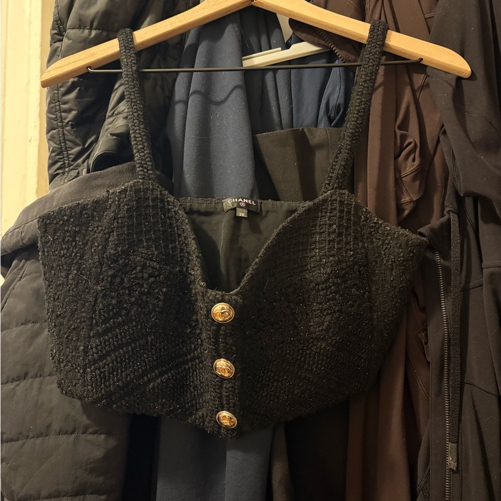 Chanel Black Knit Crop Top with Gold Buttons SIZE FR 38 US 6